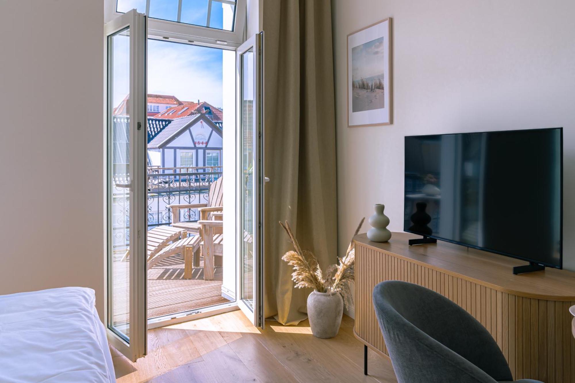 Kapitaenshaus Friedrich Franz - Premium Apartments 200 Meter Vom Strand Und Alten Strom Rostock Kültér fotó