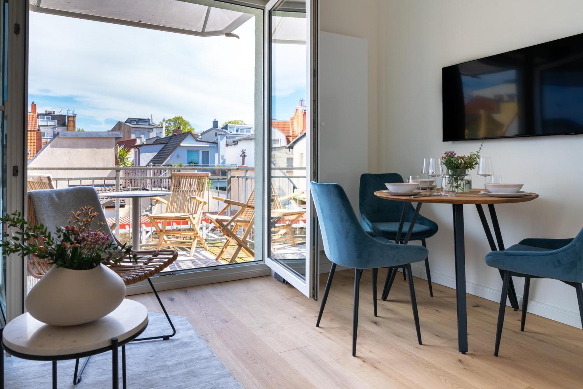 Kapitaenshaus Friedrich Franz - Premium Apartments 200 Meter Vom Strand Und Alten Strom Rostock Szoba fotó