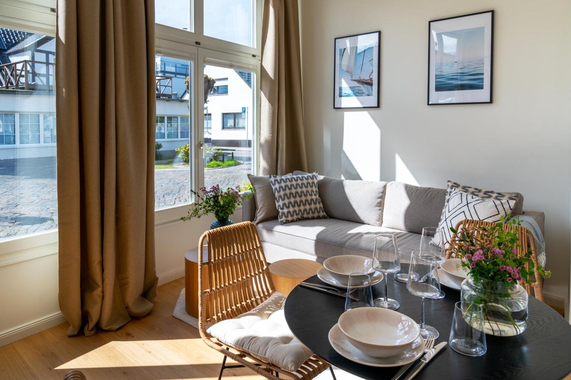 Kapitaenshaus Friedrich Franz - Premium Apartments 200 Meter Vom Strand Und Alten Strom Rostock Kültér fotó